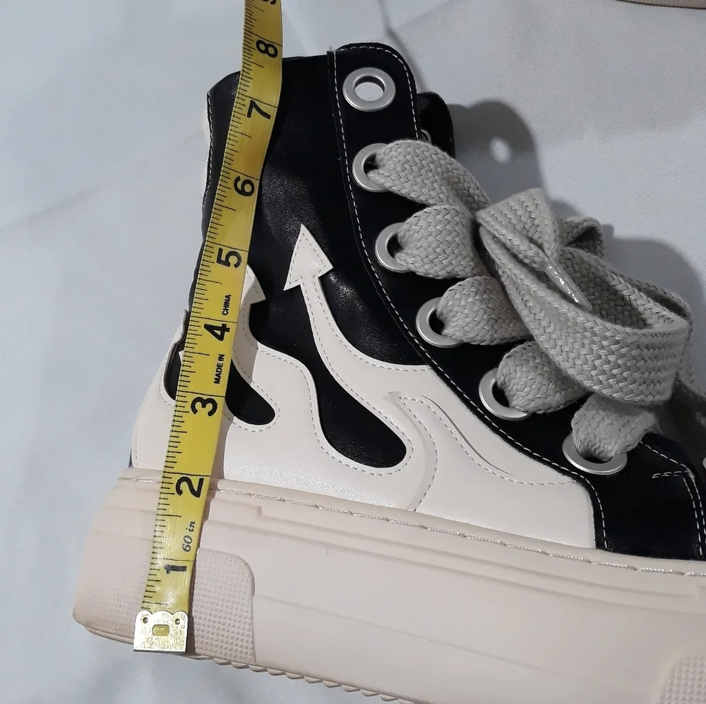 Fashion Black  White High-Top Sneakers Ankle Boots Platform Stick Sole Size 40